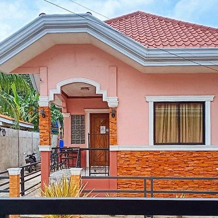 RedDoorz @ Kojie Guest House Moalboal Exterior foto